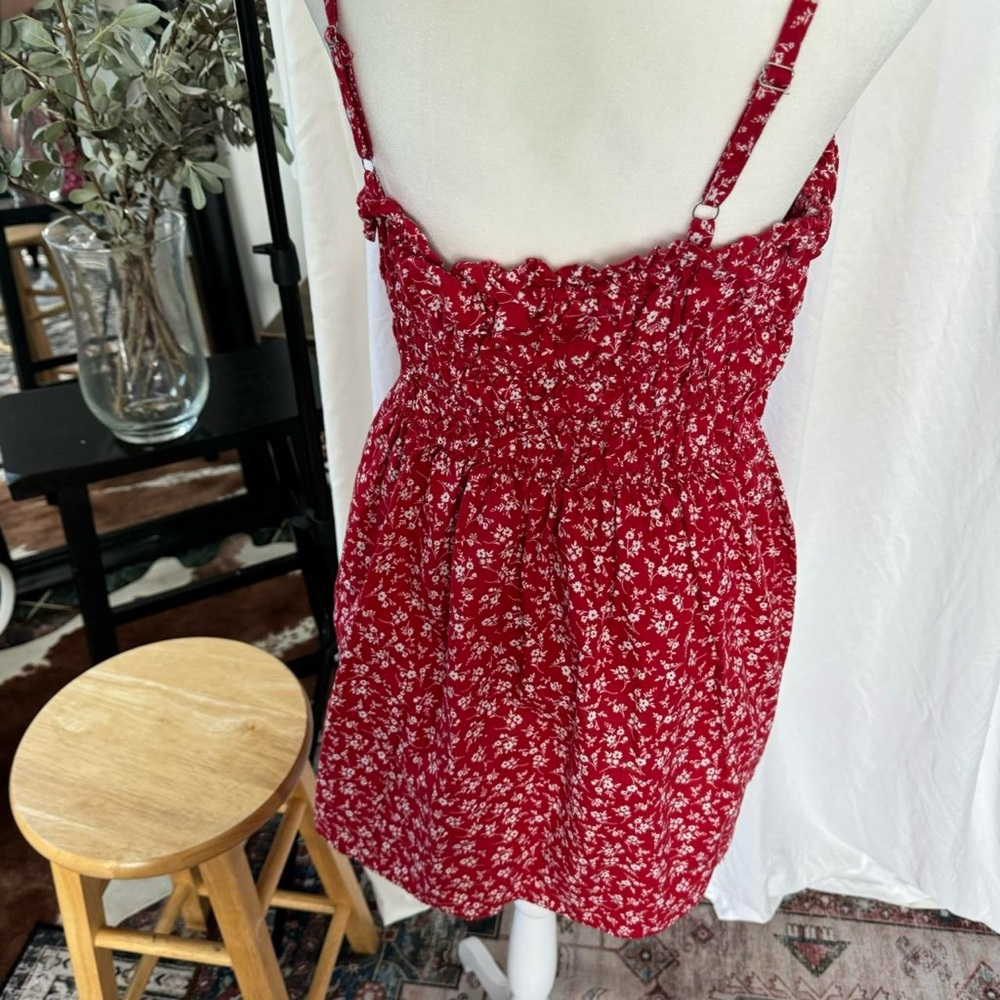 Wild Fable 🌹🌷💋 womens red floral mini sundress - size medium - Picture 3 of 8